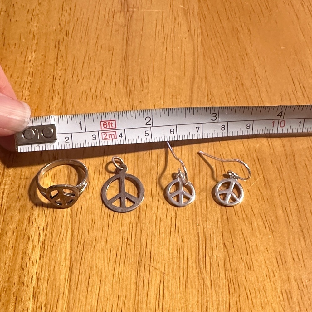 Silver Peace Sign Jewelry Set